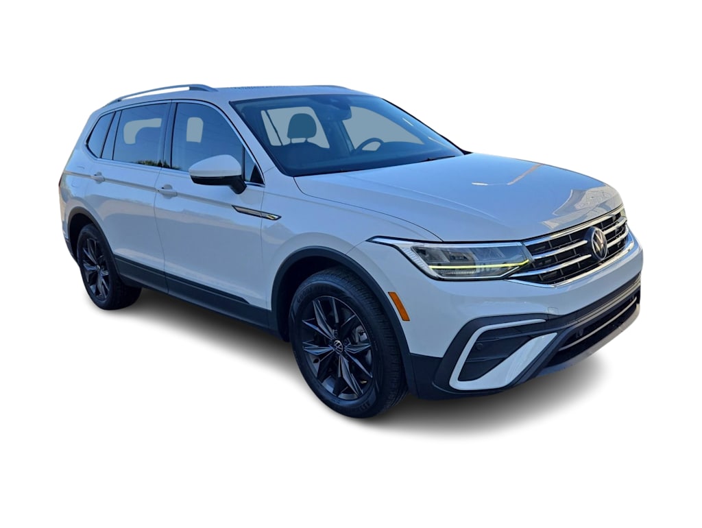 Thumbnail: 2022 Volkswagen Tiguan - 20