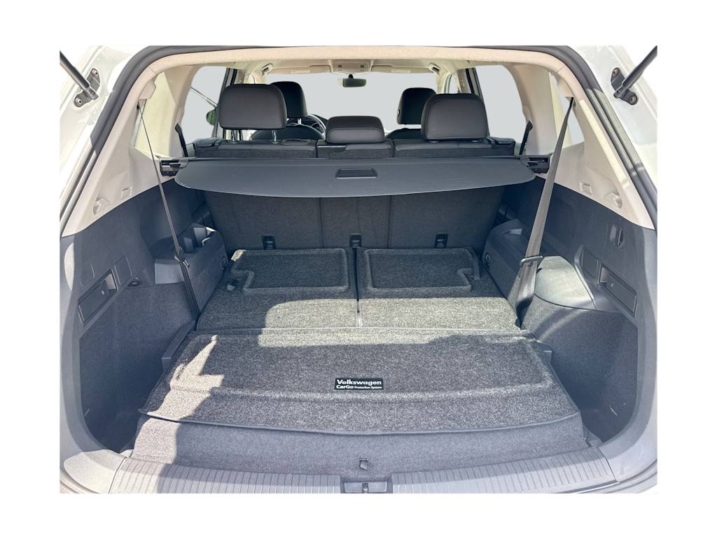 Thumbnail: 2019 Volkswagen Tiguan - 17