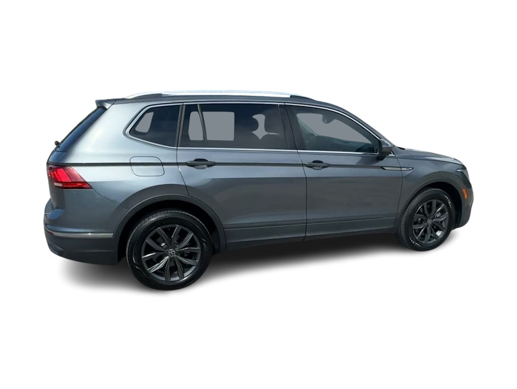 Thumbnail: 2022 Volkswagen Tiguan - 22