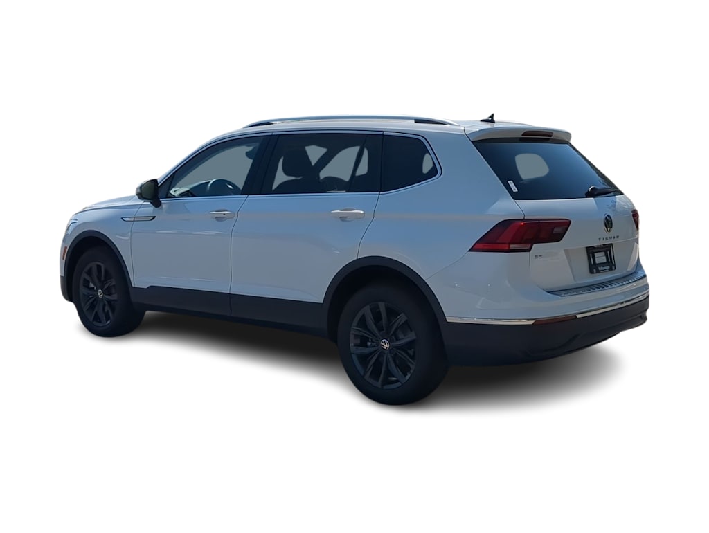 Thumbnail: 2024 Volkswagen Tiguan - 4