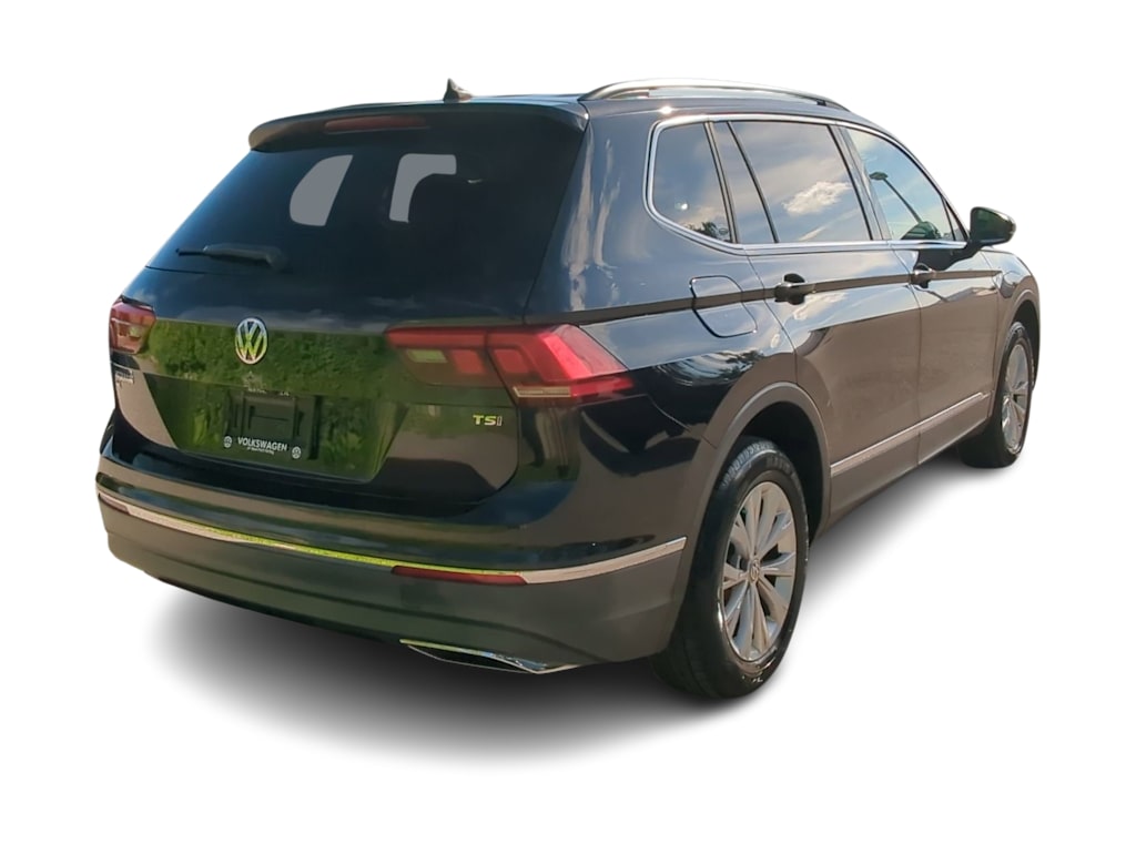 Thumbnail: 2018 Volkswagen Tiguan - 22