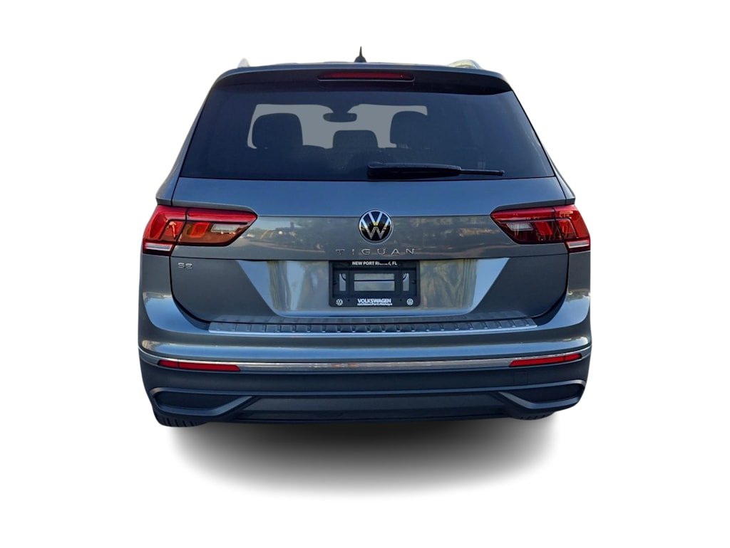 Thumbnail: 2023 Volkswagen Tiguan - 5