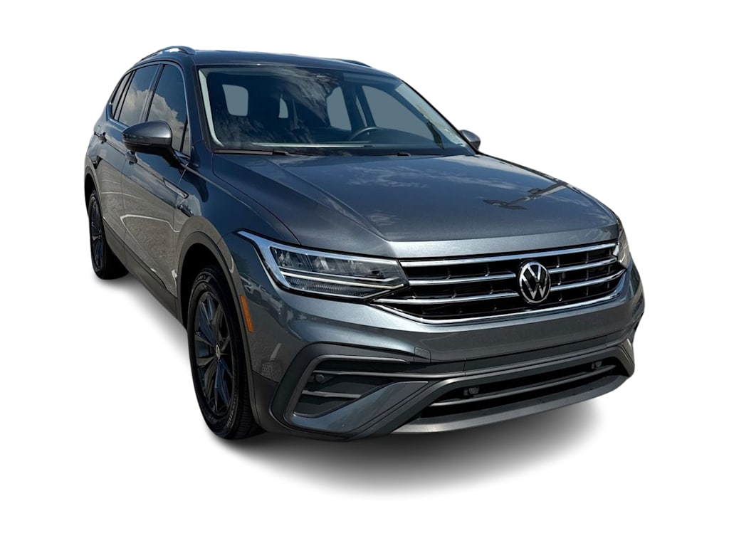 Thumbnail: 2023 Volkswagen Tiguan - 30