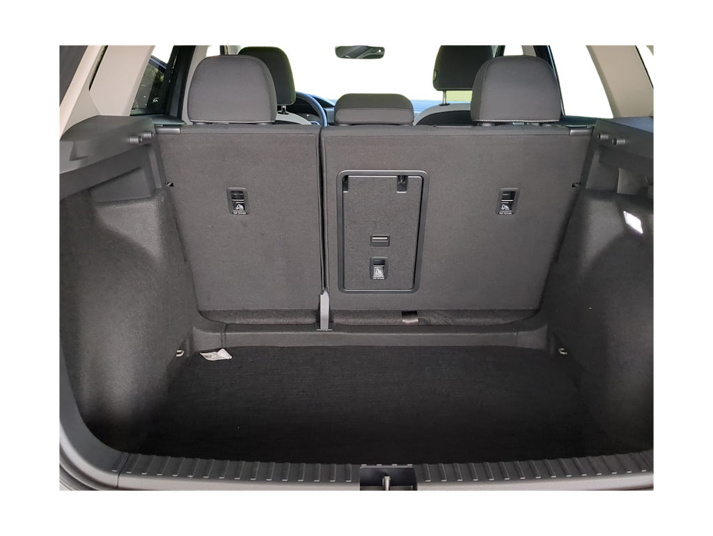 Thumbnail: 2025 Volkswagen Taos - 16