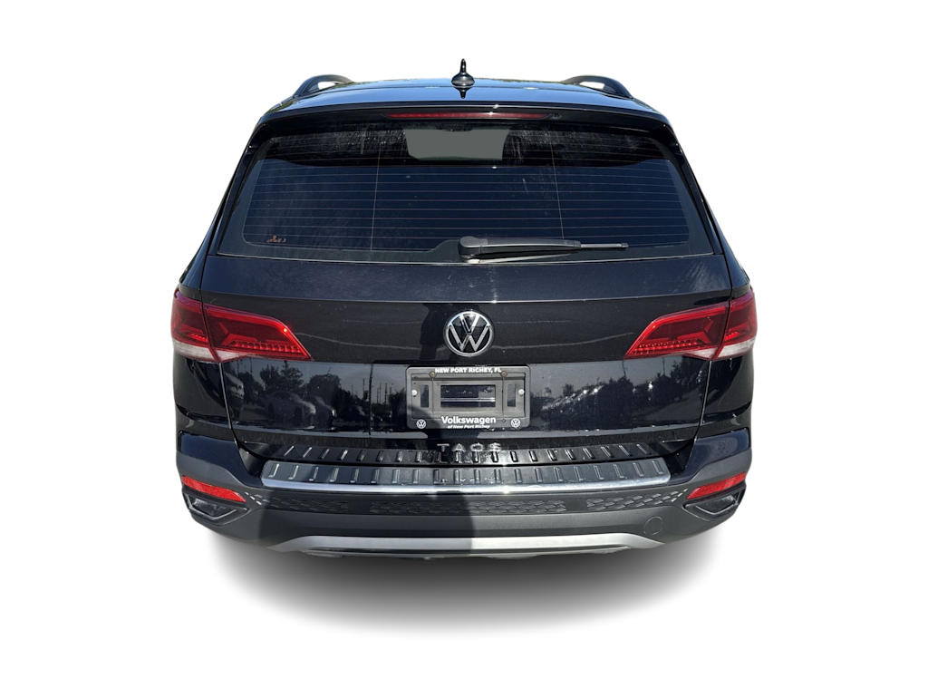 Thumbnail: 2024 Volkswagen Taos - 25