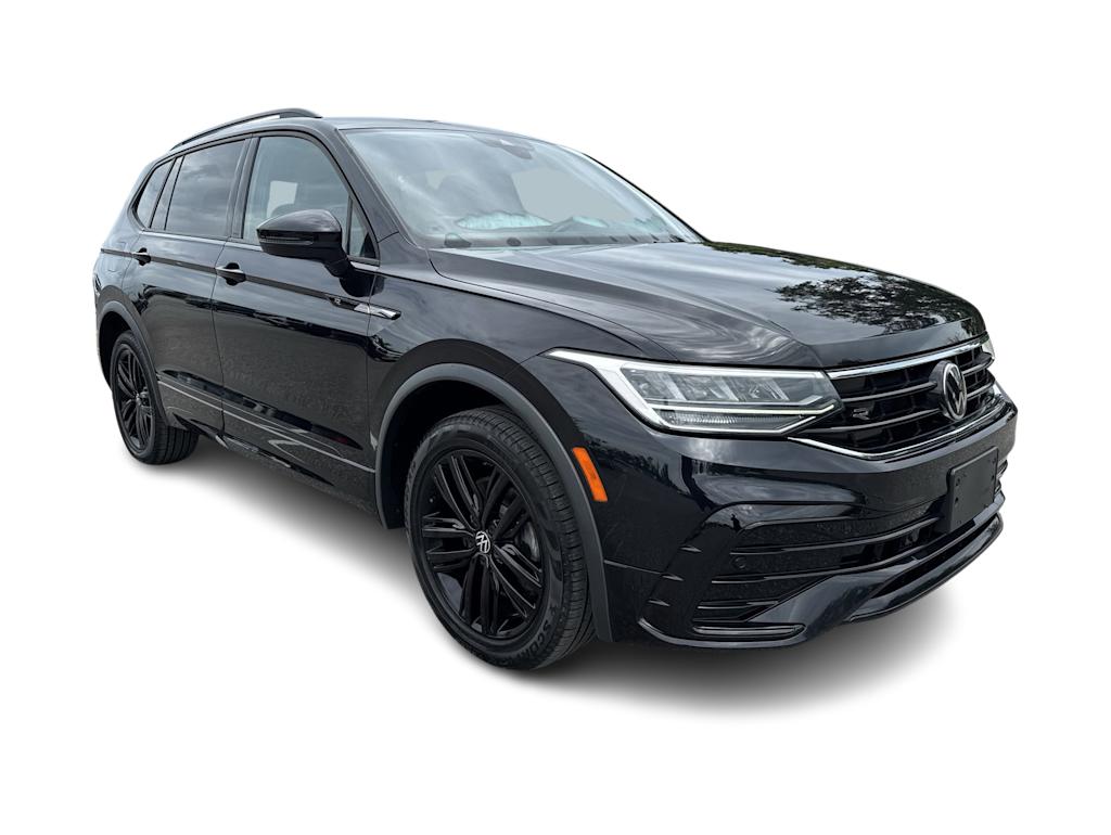 Thumbnail: 2022 Volkswagen Tiguan - 22