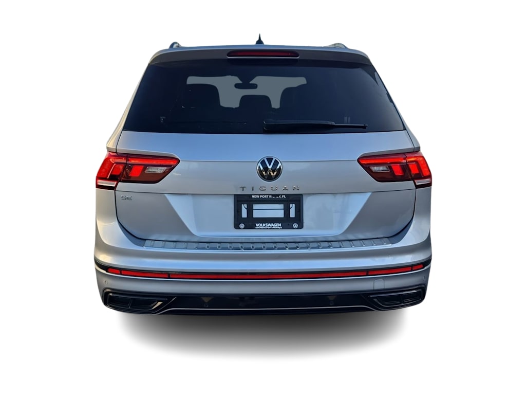 Thumbnail: 2023 Volkswagen Tiguan - 5