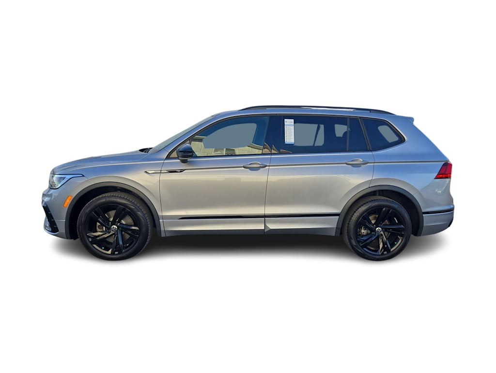 Thumbnail: 2023 Volkswagen Tiguan - 24