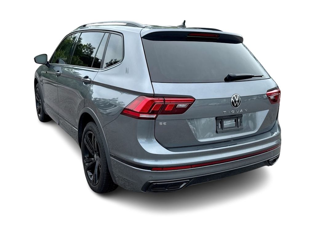 Thumbnail: 2024 Volkswagen Tiguan - 4