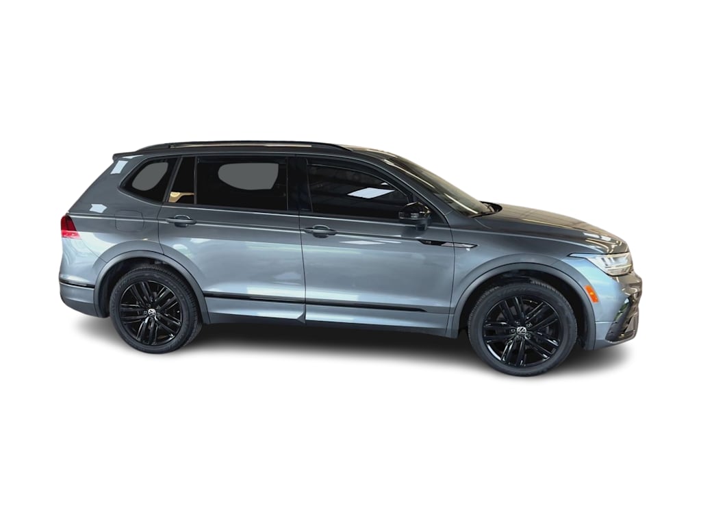 Thumbnail: 2022 Volkswagen Tiguan - 23