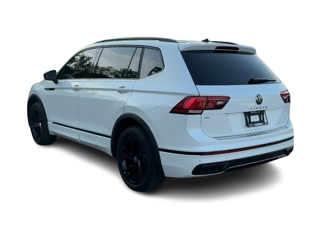 Thumbnail: 2024 Volkswagen Tiguan - 4