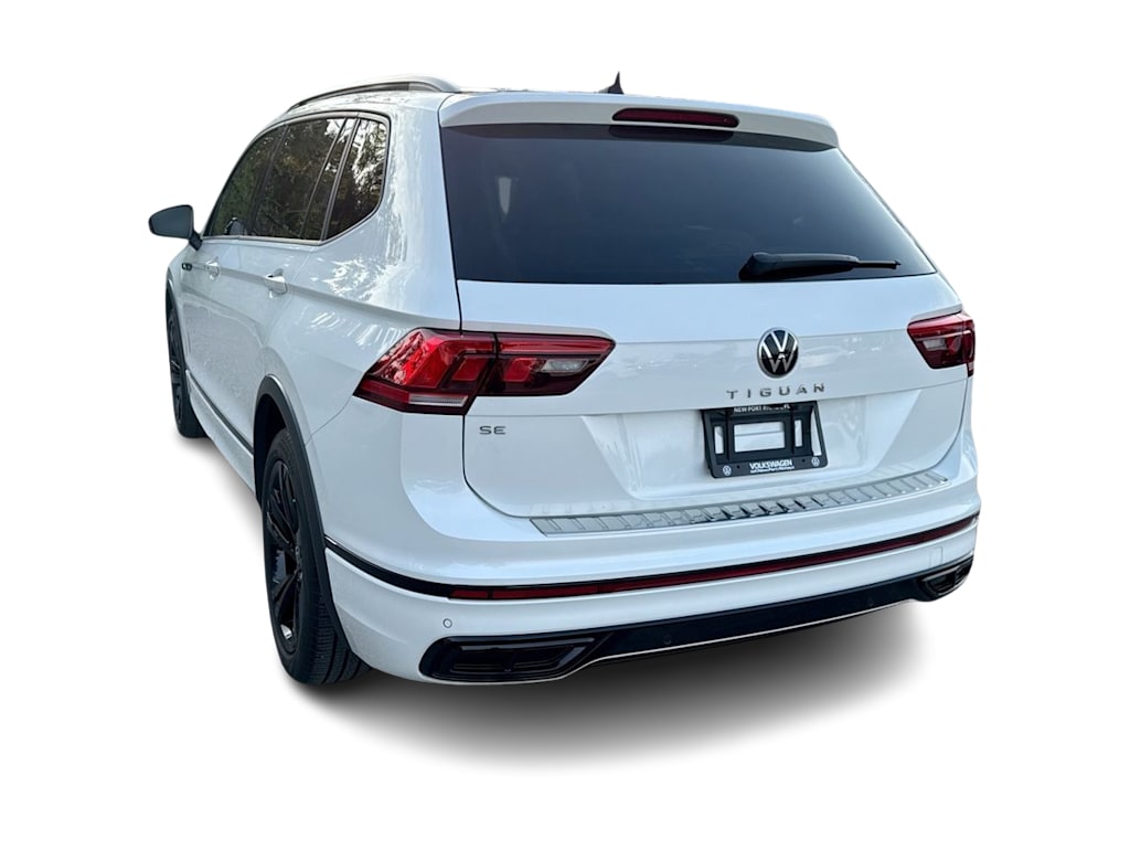 Thumbnail: 2024 Volkswagen Tiguan - 26