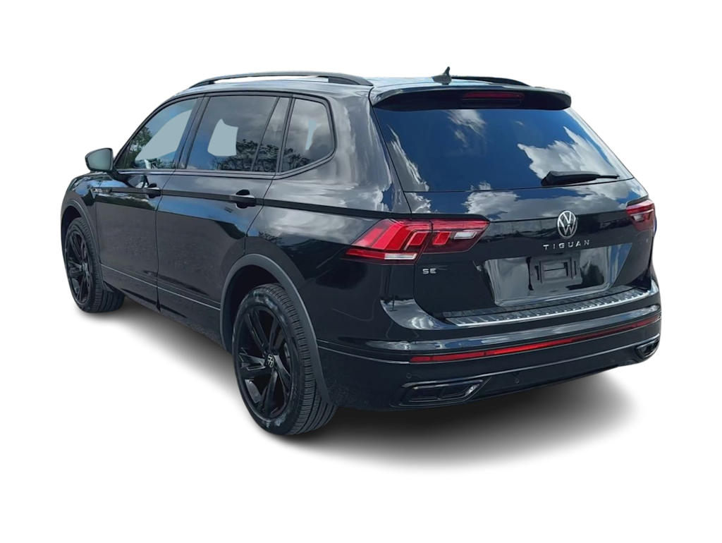 Thumbnail: 2024 Volkswagen Tiguan - 4