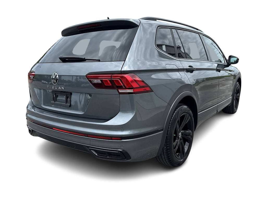 Thumbnail: 2024 Volkswagen Tiguan - 18