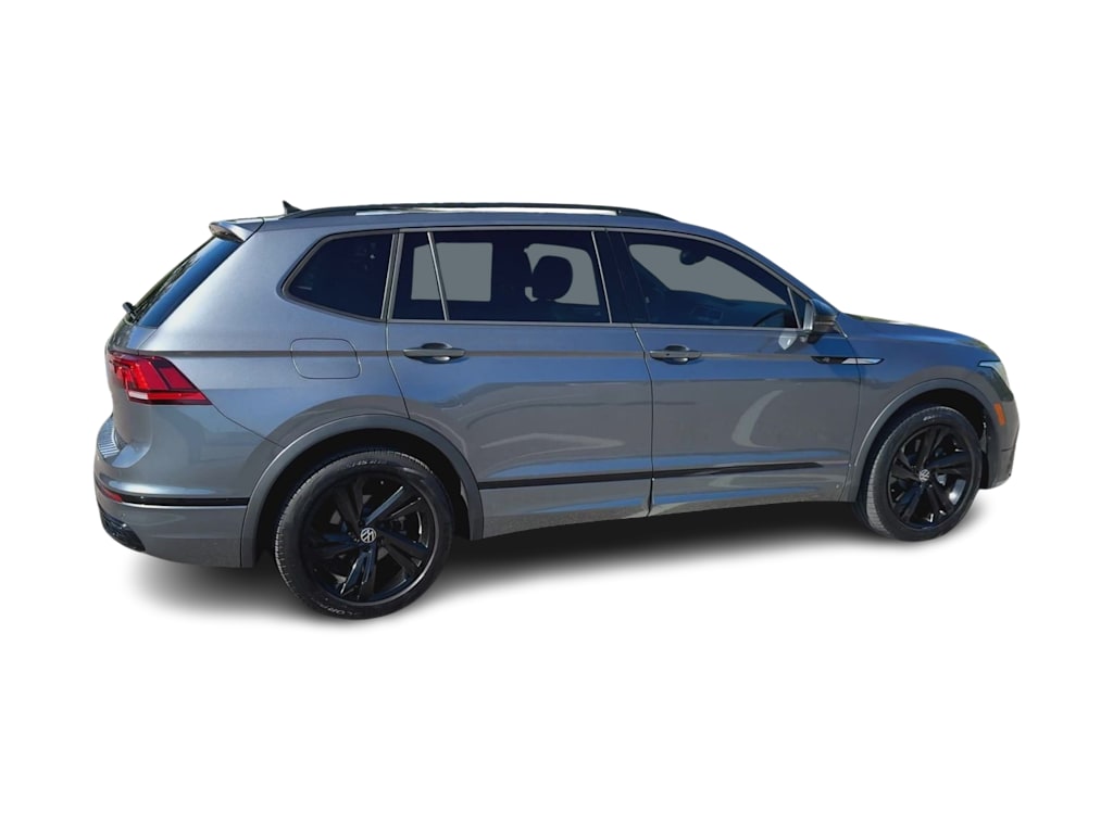 Thumbnail: 2024 Volkswagen Tiguan - 24