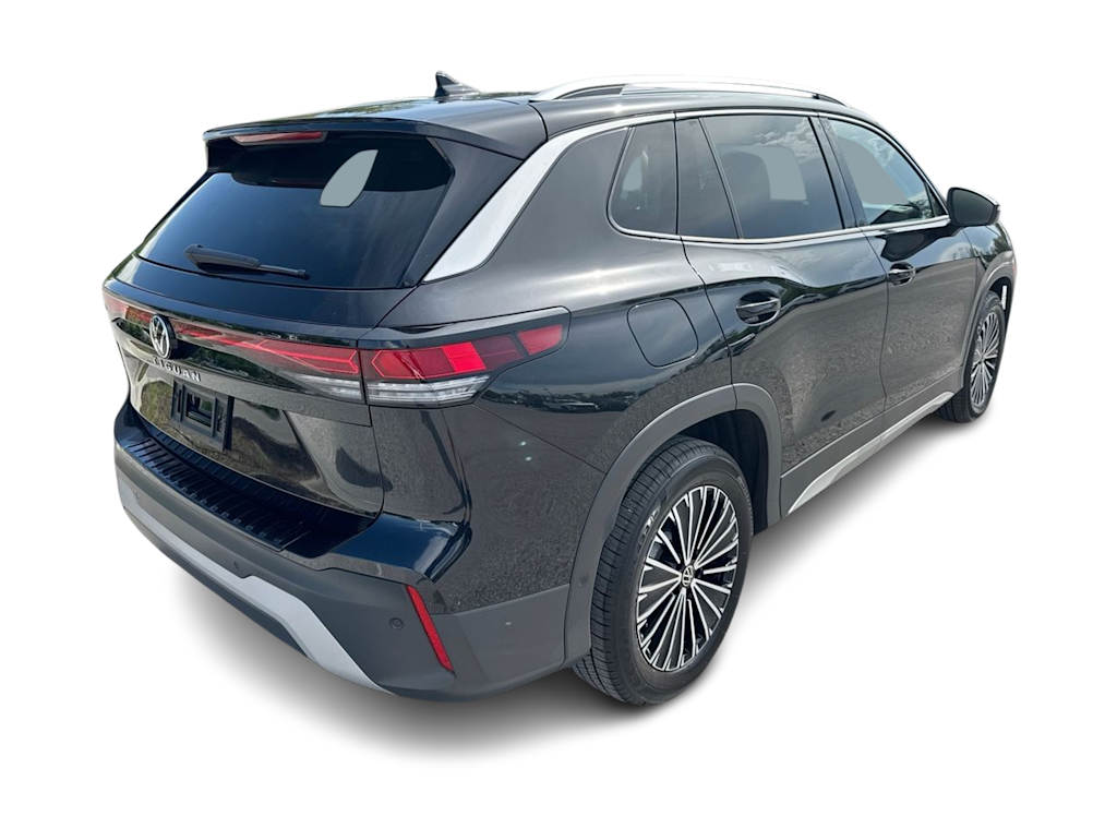 Thumbnail: 2025 Volkswagen Tiguan - 18