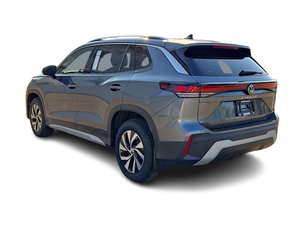 Thumbnail: 2025 Volkswagen Tiguan - 4