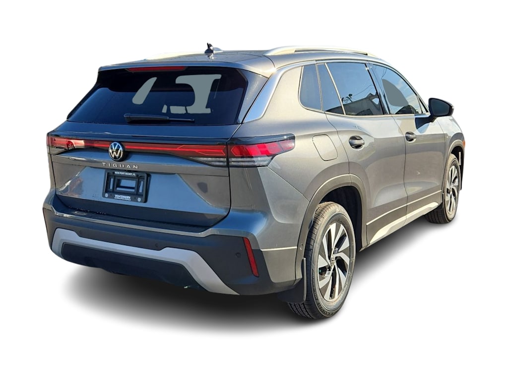 Thumbnail: 2025 Volkswagen Tiguan - 22