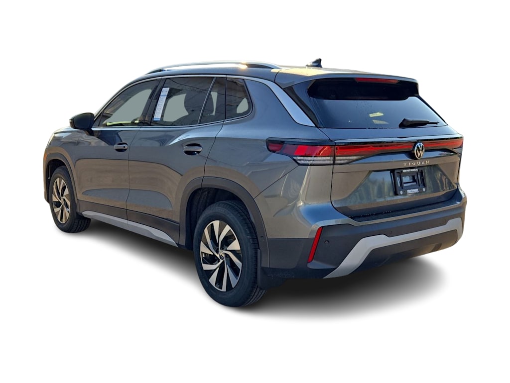 Thumbnail: 2025 Volkswagen Tiguan - 4