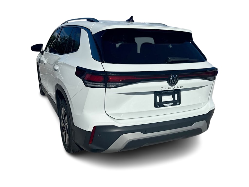 Thumbnail: 2025 Volkswagen Tiguan - 24