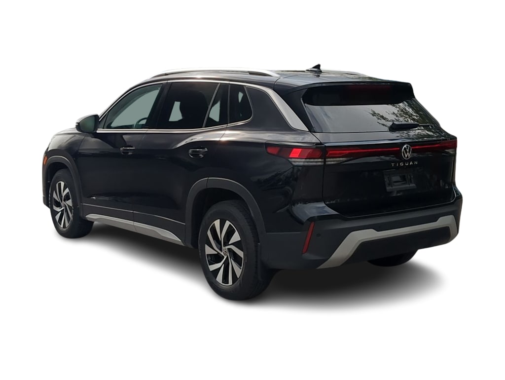 Thumbnail: 2025 Volkswagen Tiguan - 4