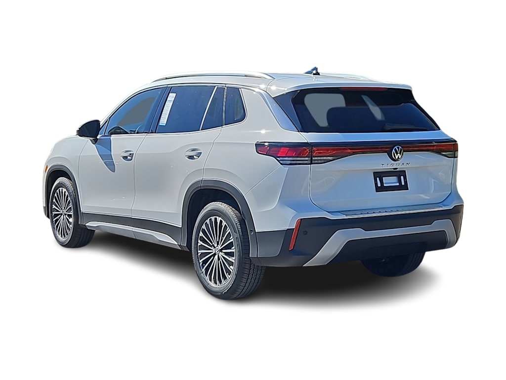 Thumbnail: 2026 Volkswagen Tiguan - 4