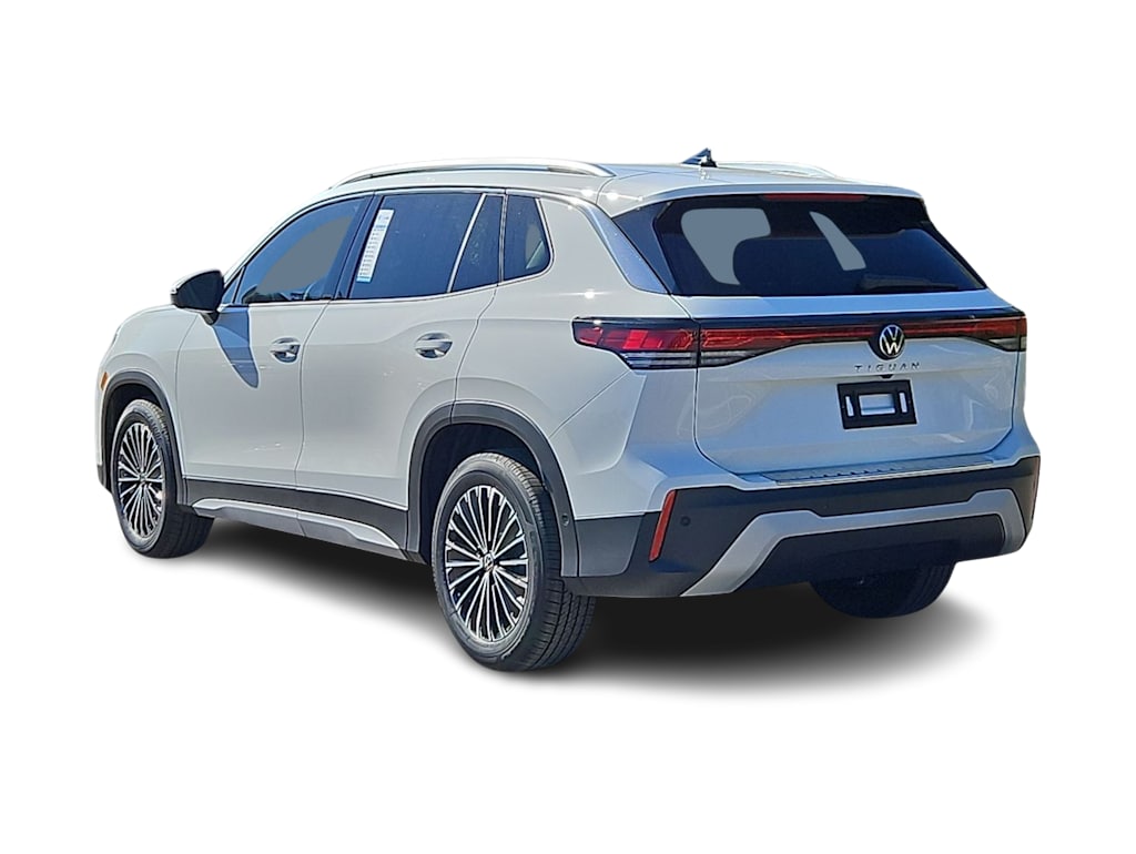 Thumbnail: 2026 Volkswagen Tiguan - 4