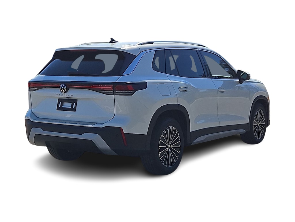 Thumbnail: 2026 Volkswagen Tiguan - 22