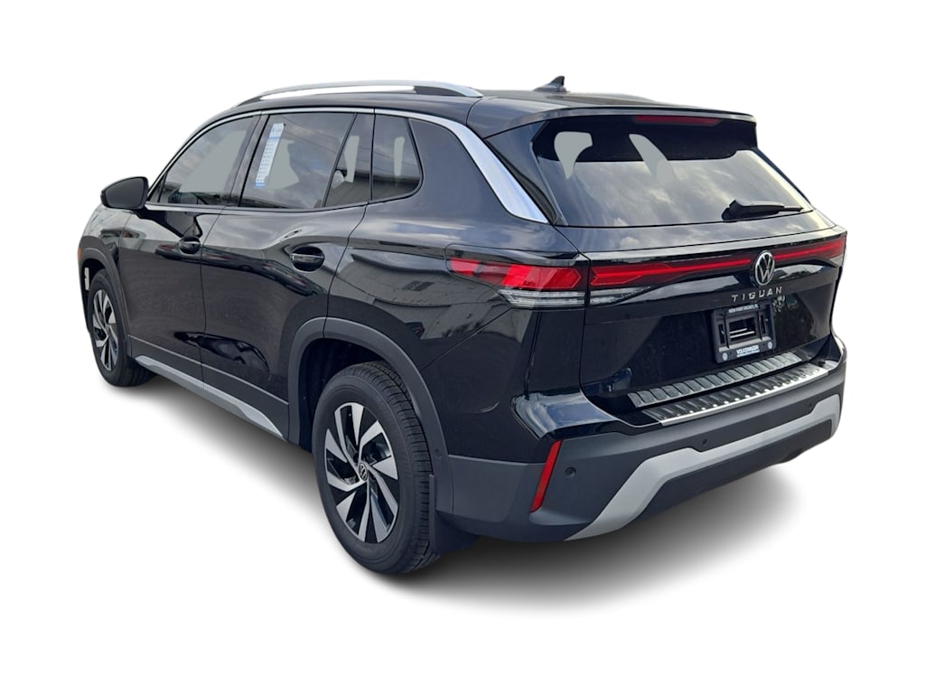Thumbnail: 2026 Volkswagen Tiguan - 4