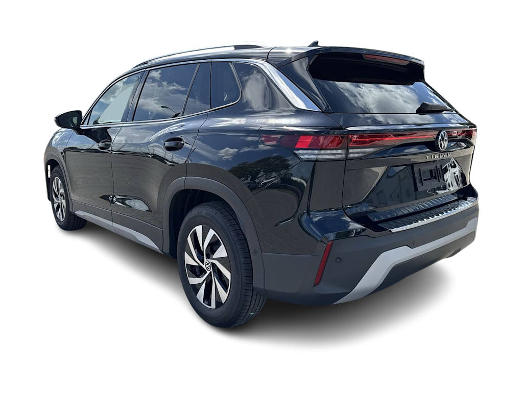Thumbnail: 2026 Volkswagen Tiguan - 4