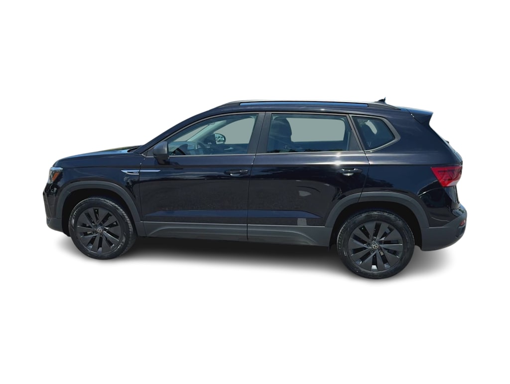 Thumbnail: 2023 Volkswagen Taos - 3