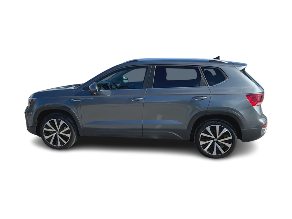 Thumbnail: 2024 Volkswagen Taos - 3
