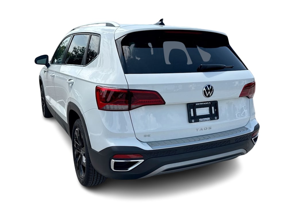 Thumbnail: 2024 Volkswagen Taos - 4