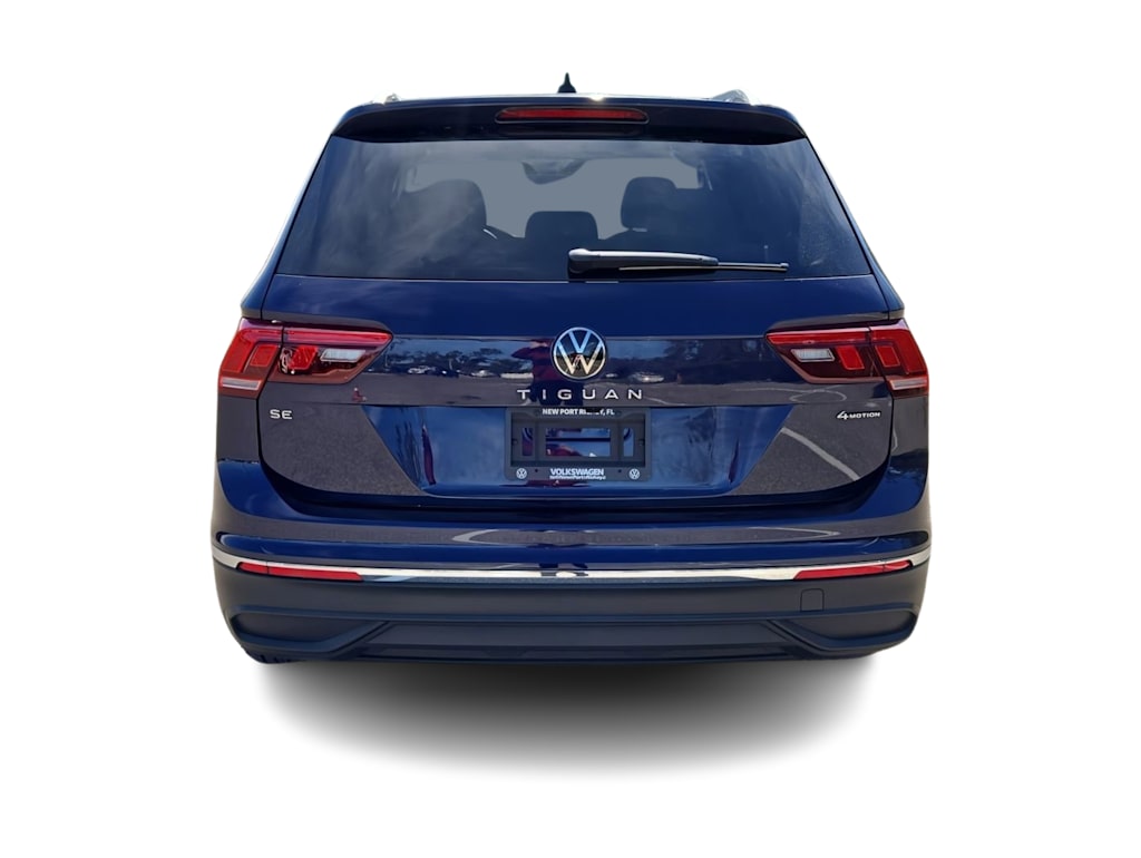 Thumbnail: 2023 Volkswagen Tiguan - 5