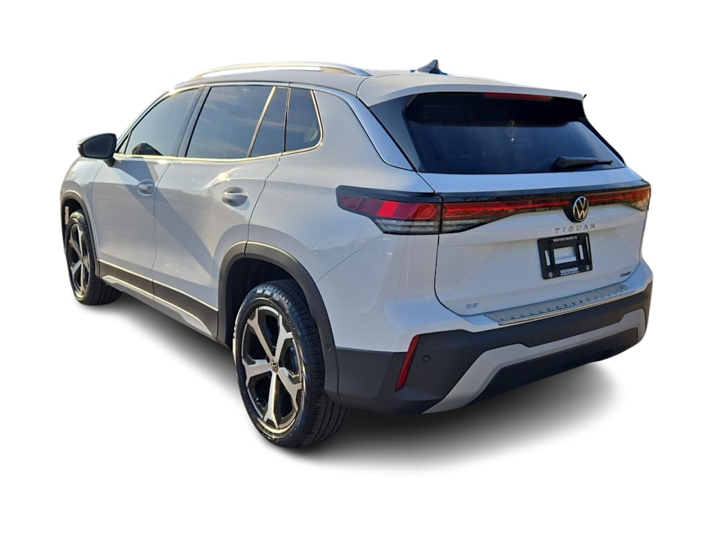Thumbnail: 2026 Volkswagen Tiguan - 4
