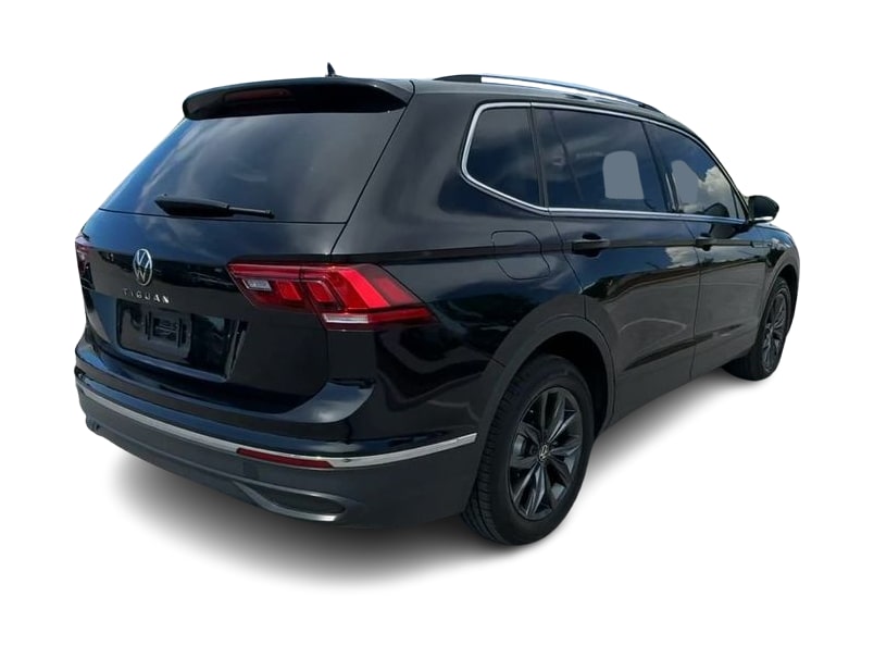 Thumbnail: 2023 Volkswagen Tiguan - 19