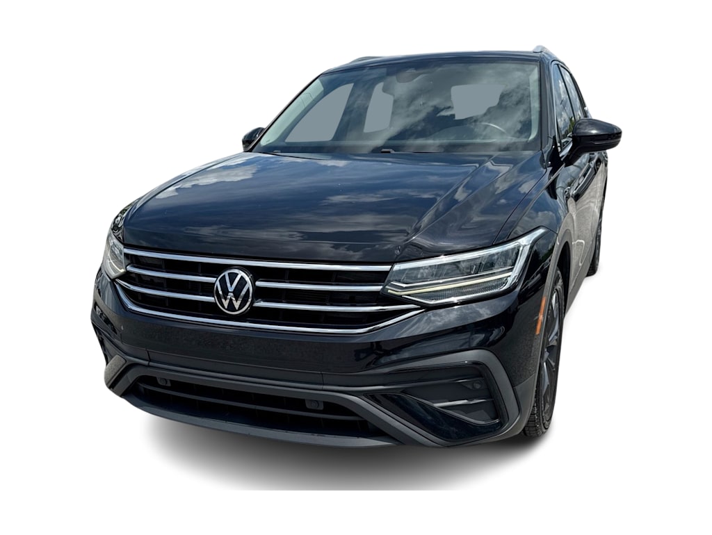 Thumbnail: 2023 Volkswagen Tiguan - 6