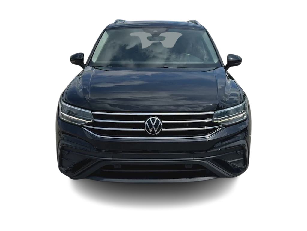 Thumbnail: 2023 Volkswagen Tiguan - 20