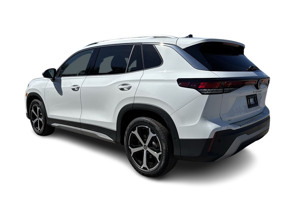 Thumbnail: 2026 Volkswagen Tiguan - 4