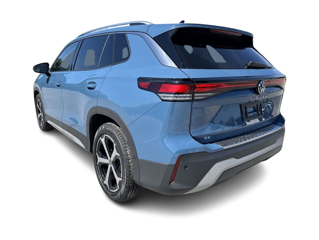 Thumbnail: 2026 Volkswagen Tiguan - 4