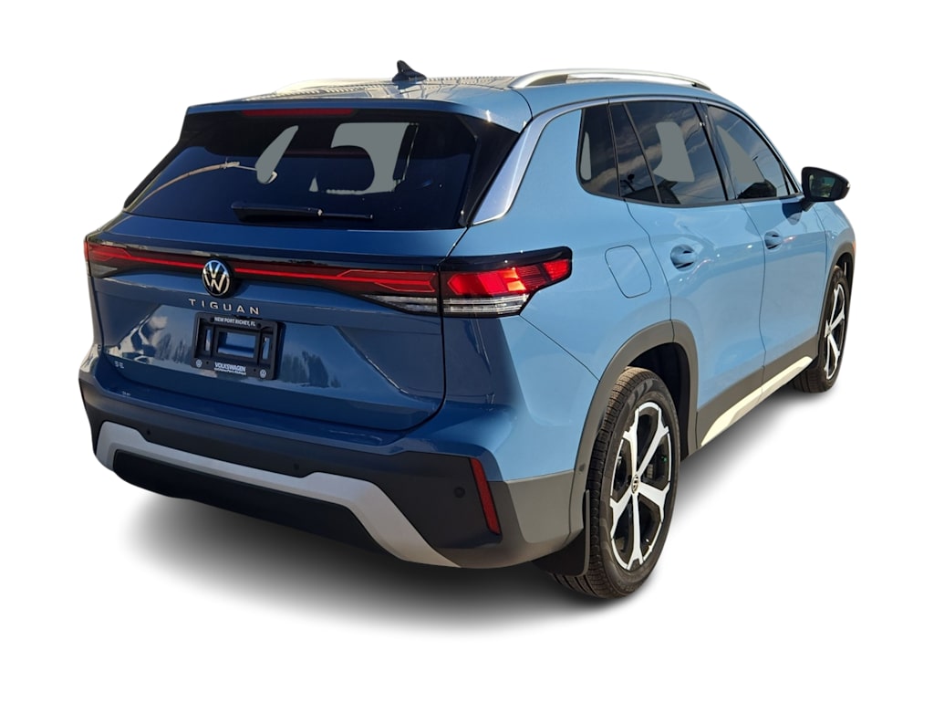 Thumbnail: 2025 Volkswagen Tiguan - 22