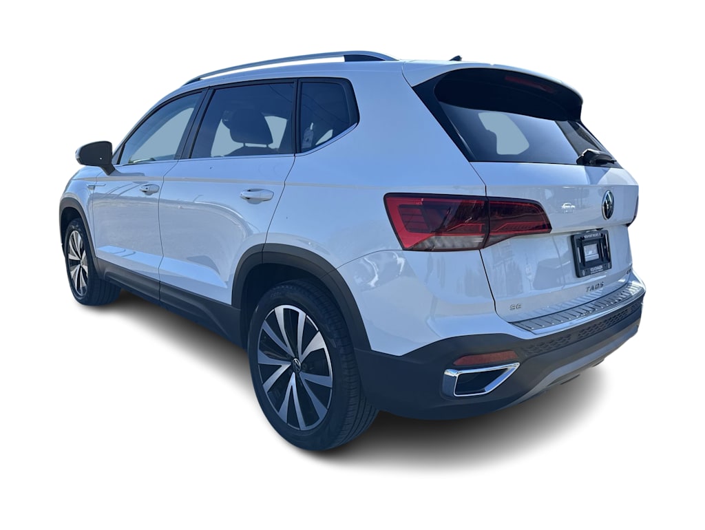 Thumbnail: 2023 Volkswagen Taos - 4