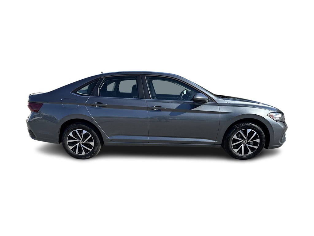 Thumbnail: 2024 Volkswagen Jetta - 21