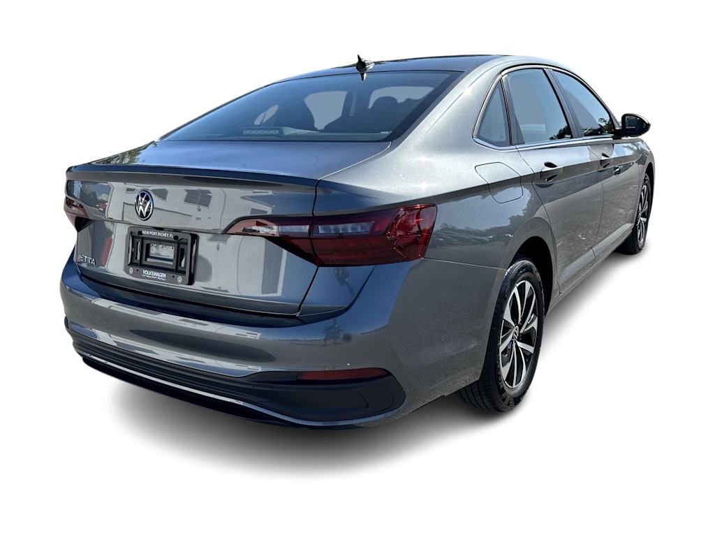 Thumbnail: 2024 Volkswagen Jetta - 20