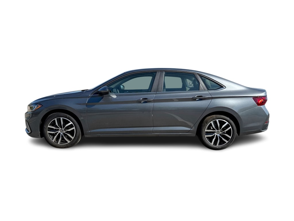 Thumbnail: 2026 Volkswagen Jetta - 3