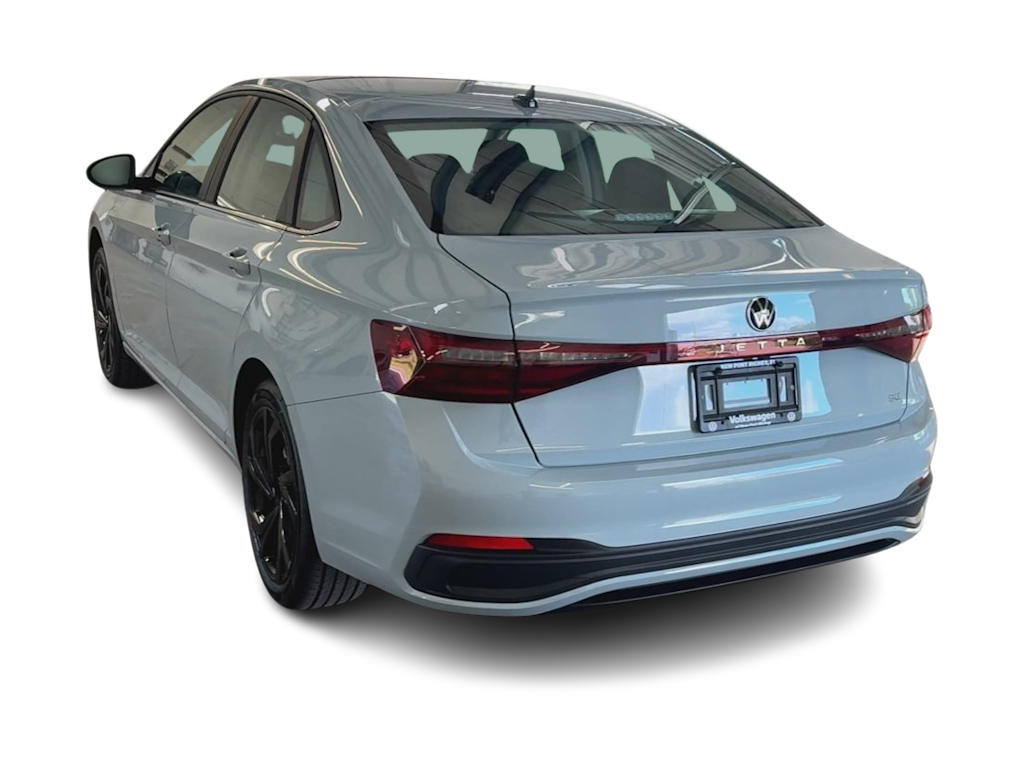 Thumbnail: 2027 Volkswagen Jetta - 4