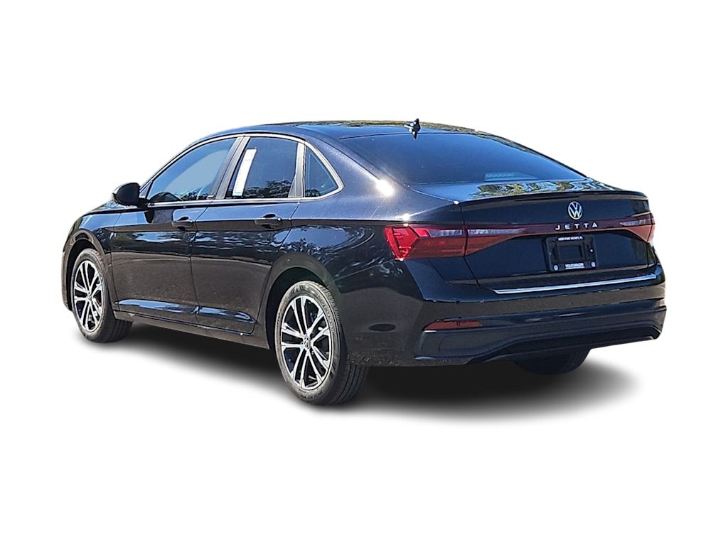 Thumbnail: 2026 Volkswagen Jetta - 4