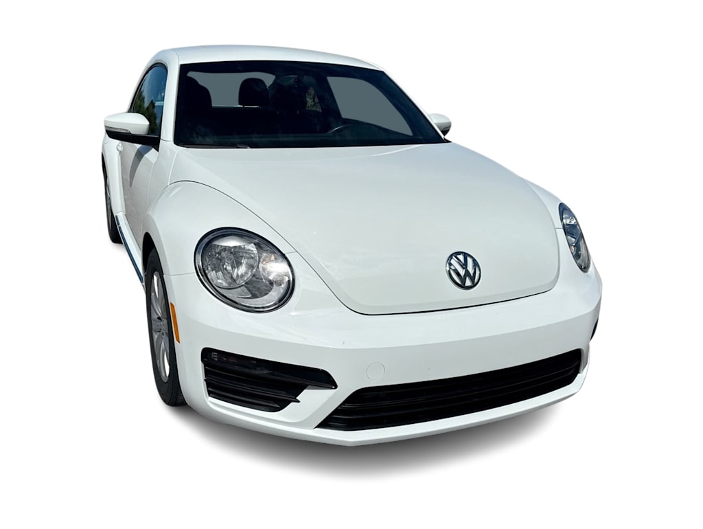Thumbnail: 2019 Volkswagen Beetle - 25
