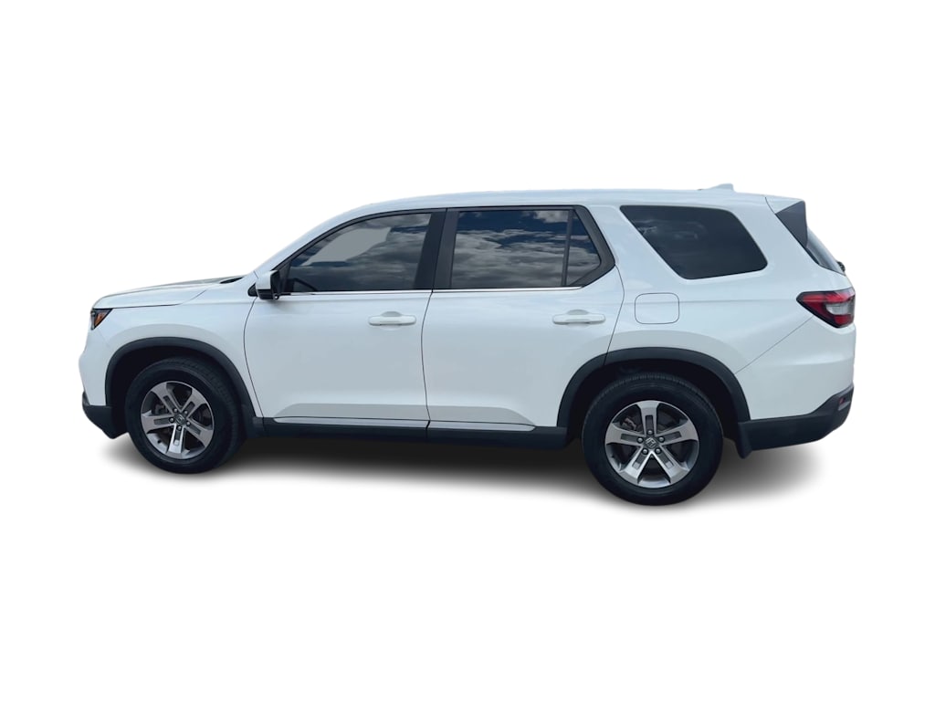 Thumbnail: 2023 Honda Pilot - 21