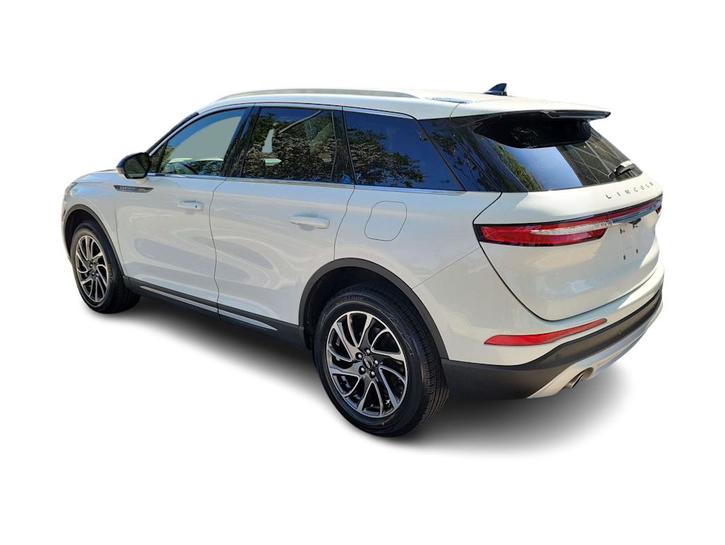 Thumbnail: 2020 Lincoln Corsair - 4